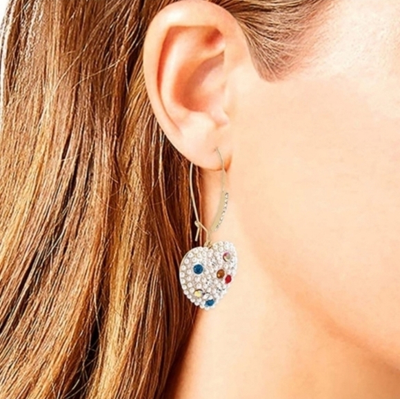 🤍🔹️Betsey Johnson🔹️ heart pearl and gem rhinestone earrings - Picture 2 of 4